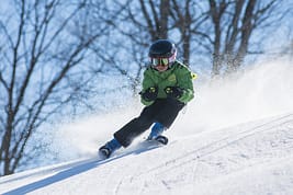 boy-skiing